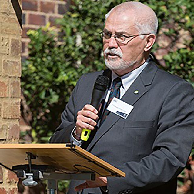 Prof Peter Vale