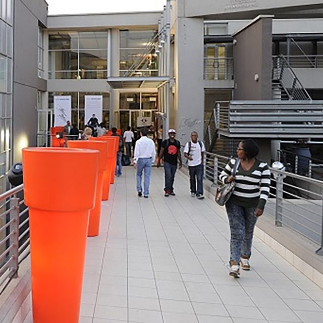 Uj Students 3