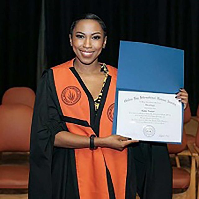 Tumi Voster