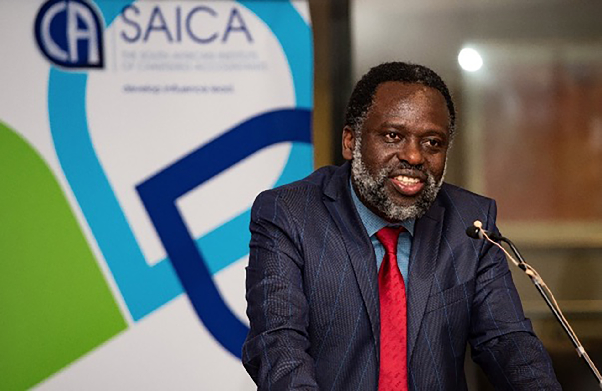 Vice Chancellor Prof Tshilidzi Marwala