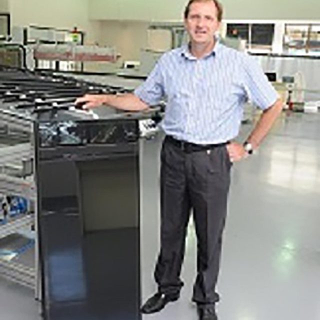 Dr Horst Freitag