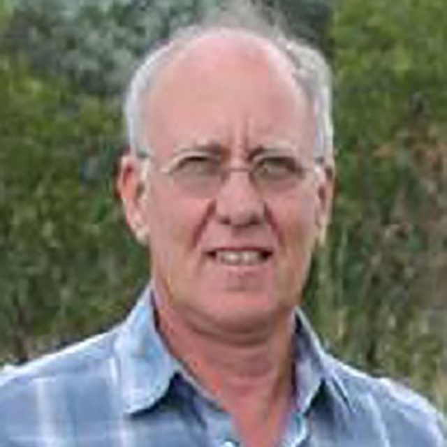Mr Deon Kruger