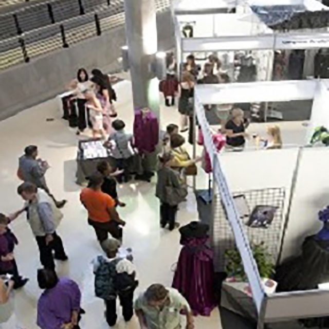 Trendsettingatujsfashionfusion201111171