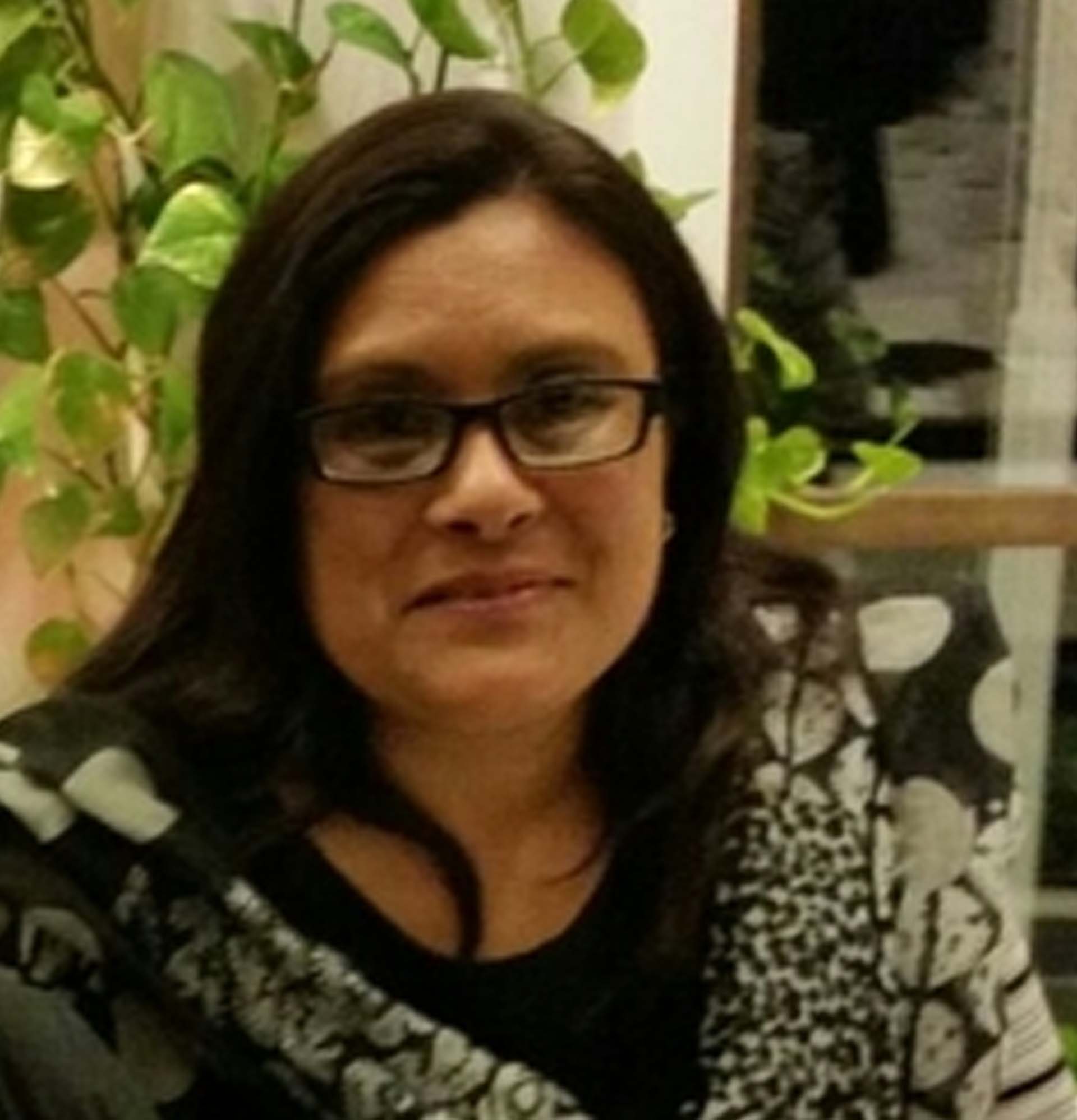 Prof Nadine Petersen