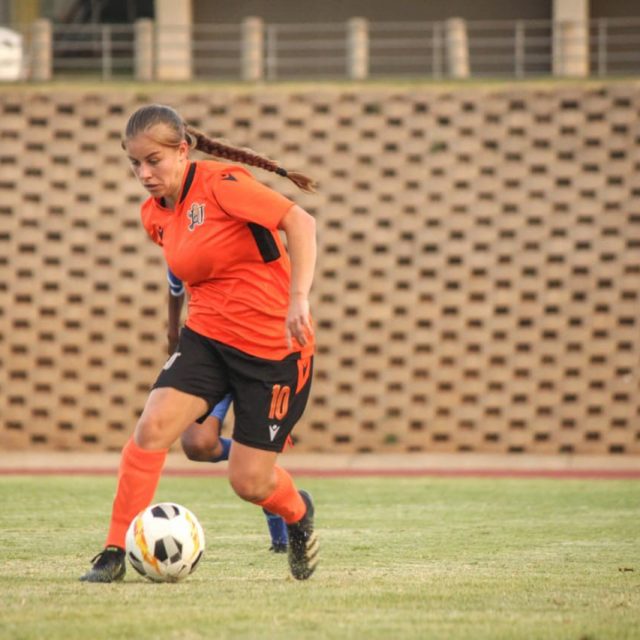 Jessica Wade In Uj Colours