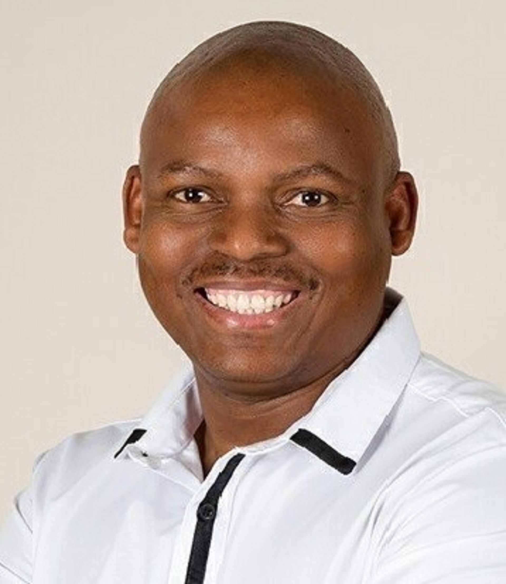 Prof Odireleng Martin Ntwaeaborwa