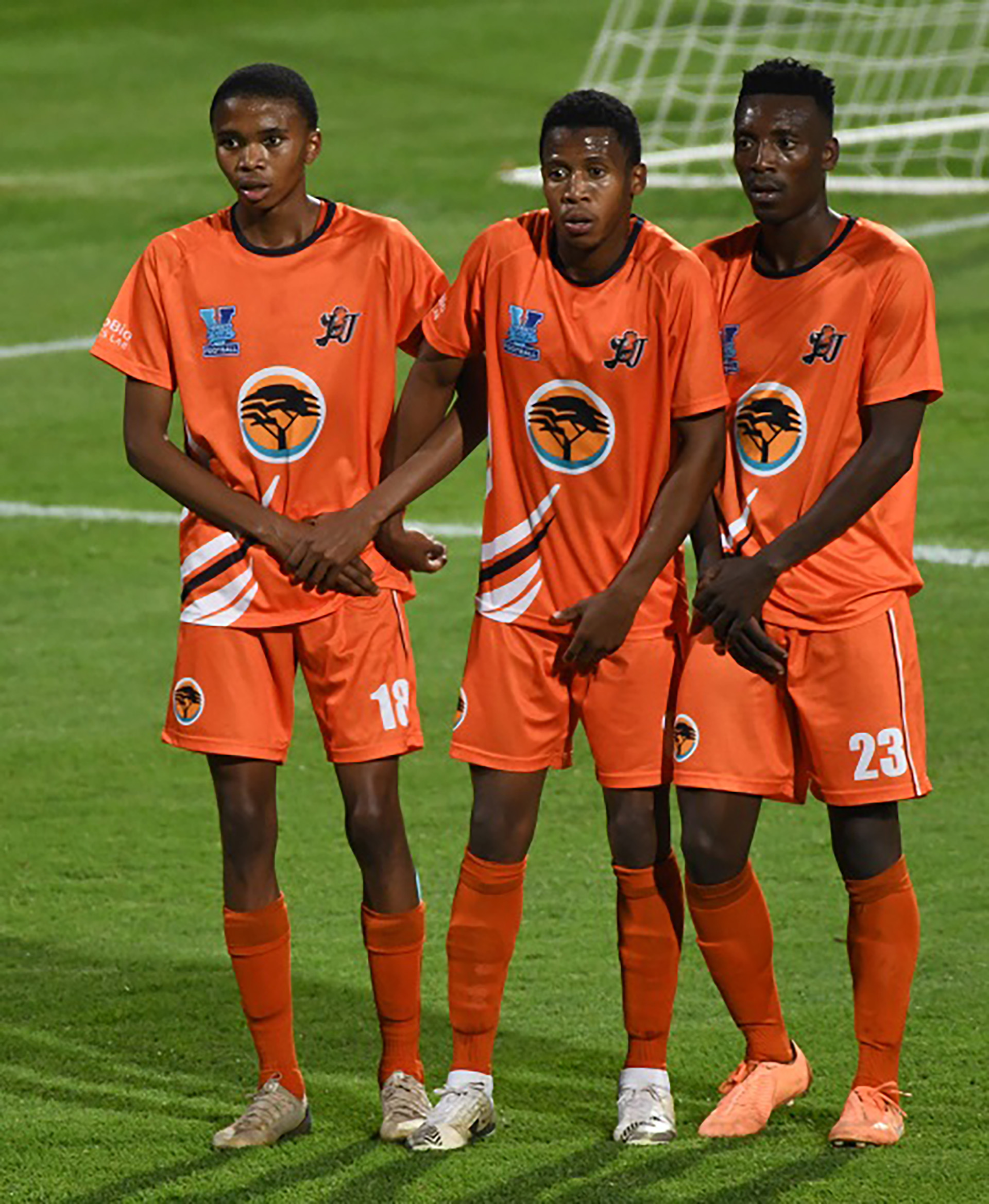 Tumelo Molubi, Left