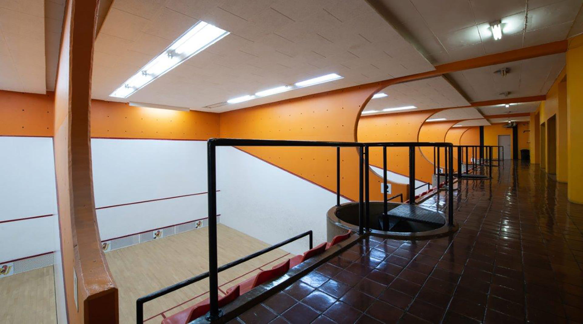 Apk Squash Courts