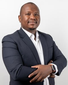 Mr Siyabonga Mhlongo 