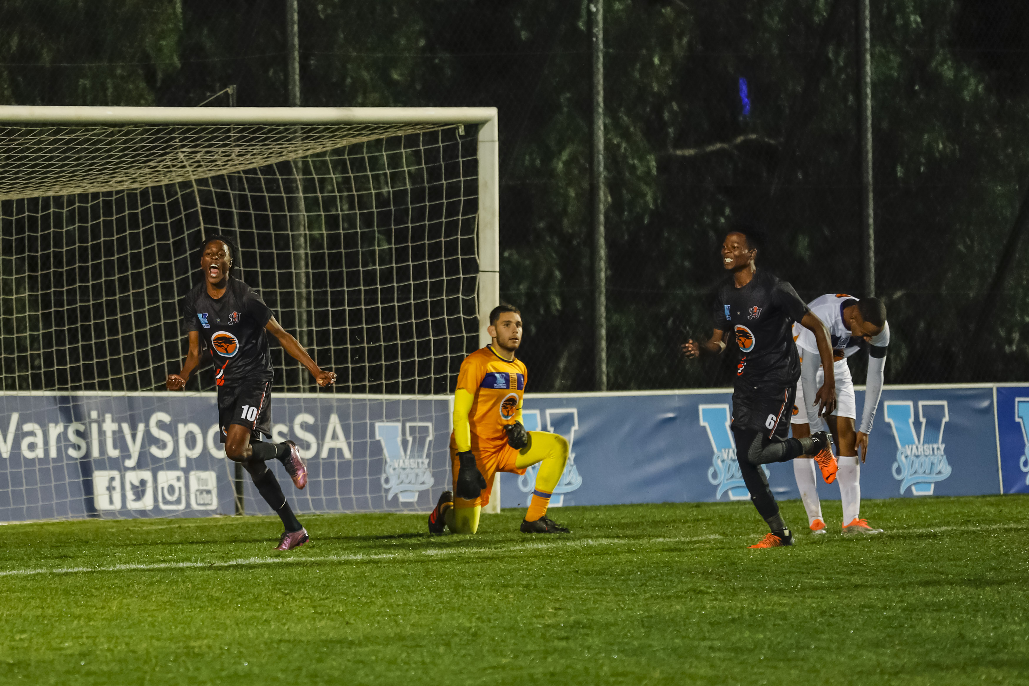 Thulani Zandamela celebrates after scoring the second goal for UJ in the 3rd round of the 2022 FNB Varsity Football tournament against Wits University.