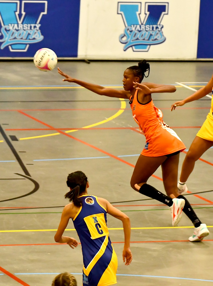 UJ cruised to a 74-24 victory against the University of Western Cape on Sunday, 02 October 2022 at the University of Free State's Callie Human Hall.