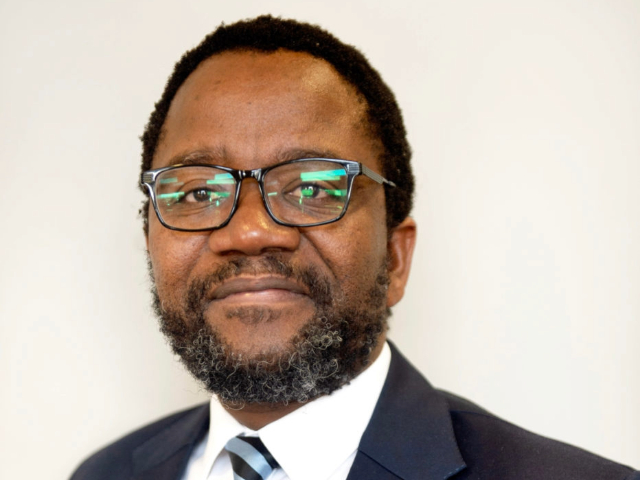 Prof Bongani Ngqulunga